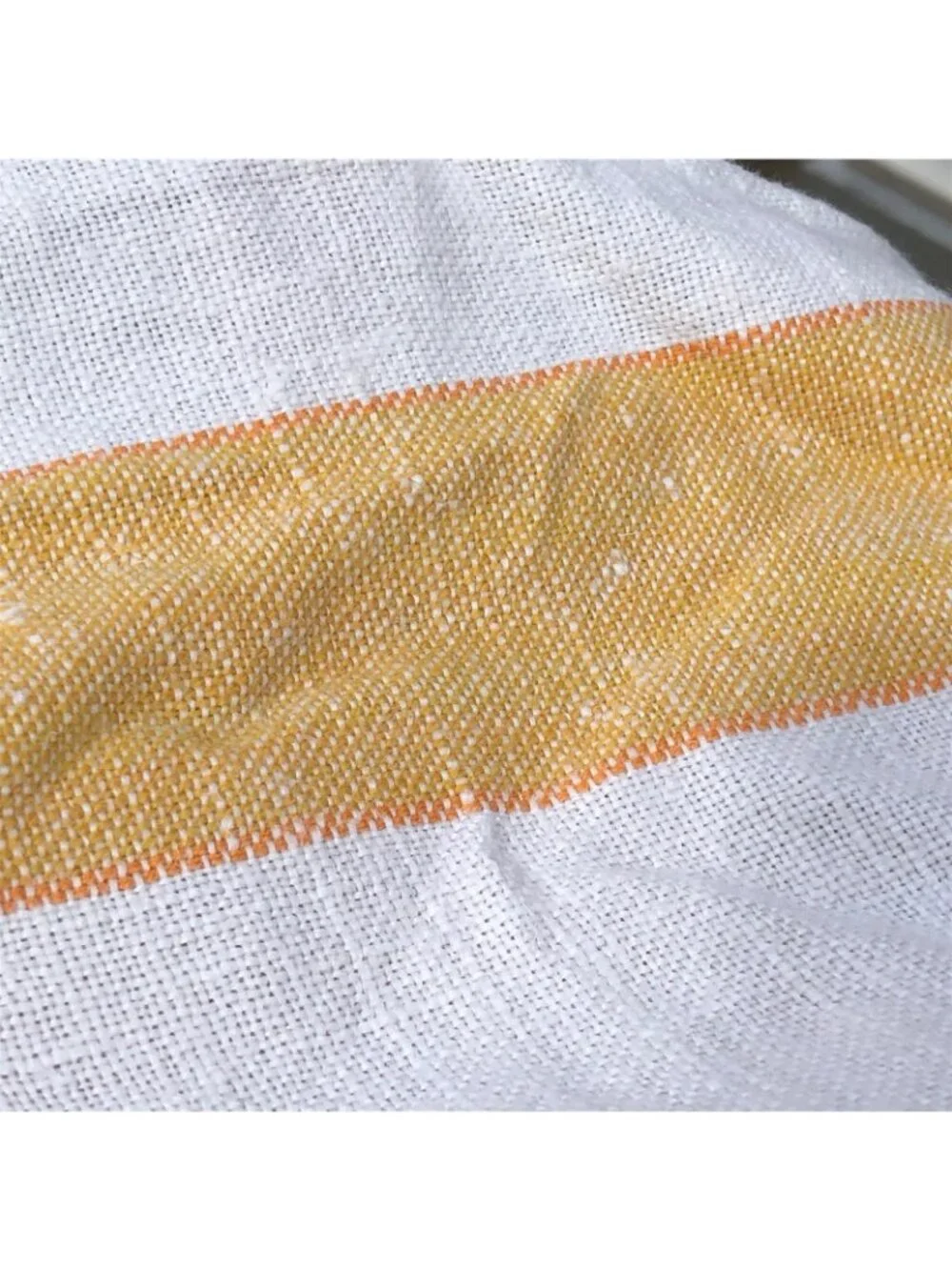 Vintage Tablecloth Embroidered Flower Daisy Yellow Border Cottagecore Farmhouse